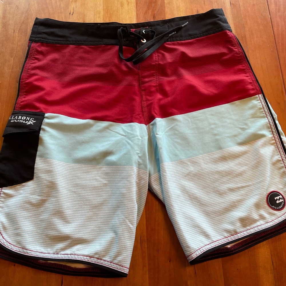 ⭐️ Billabong Swim Trunks - Size 34 - Excellent Condition